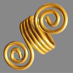 💋 4 FOR $50 / 2 Sets of Lovely Napkin Rings (8 Pieces Each Design)